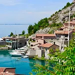 Portopiccolo *