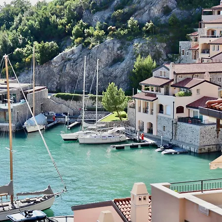 Portopiccolo Систиана