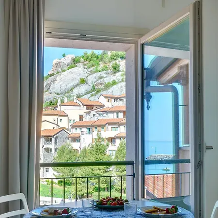 Portopiccolo Διαμέρισμα *